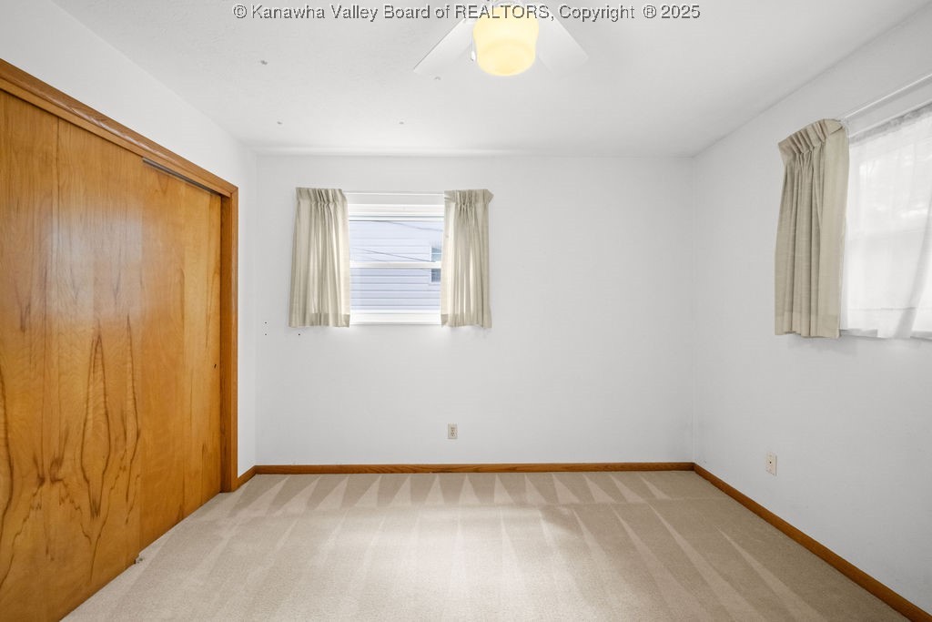 860 Whispering Way