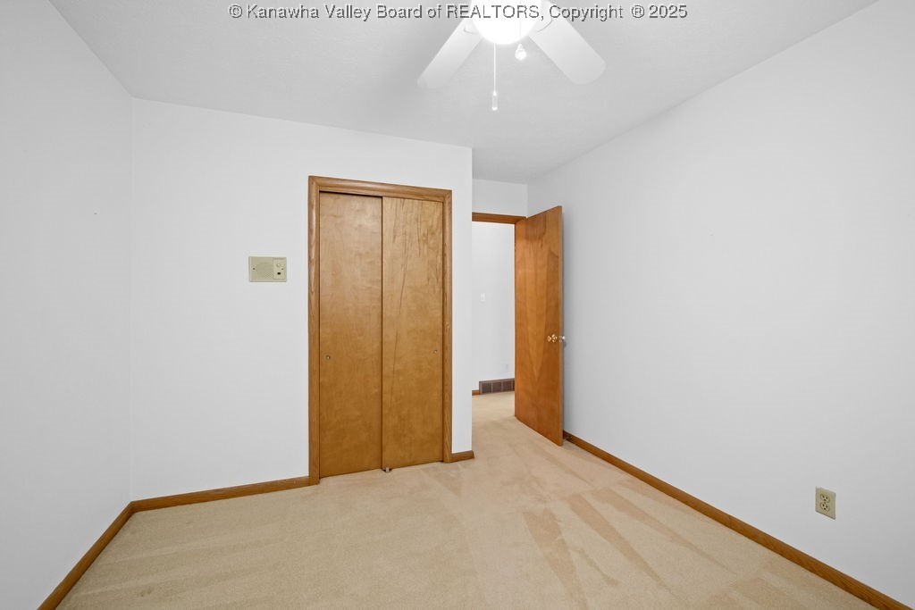 860 Whispering Way