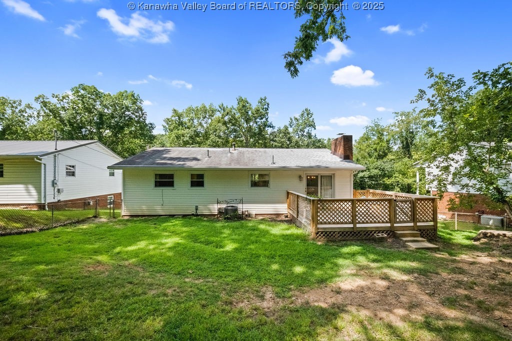 860 Whispering Way