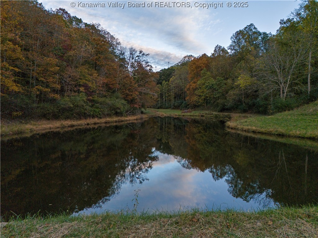 2105 Lee Creek Road