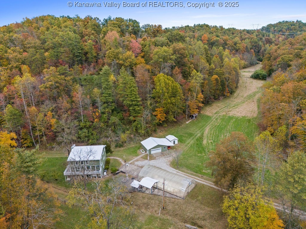 2105 Lee Creek Road
