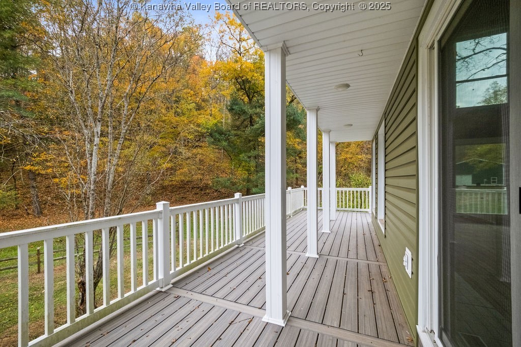 2105 Lee Creek Road