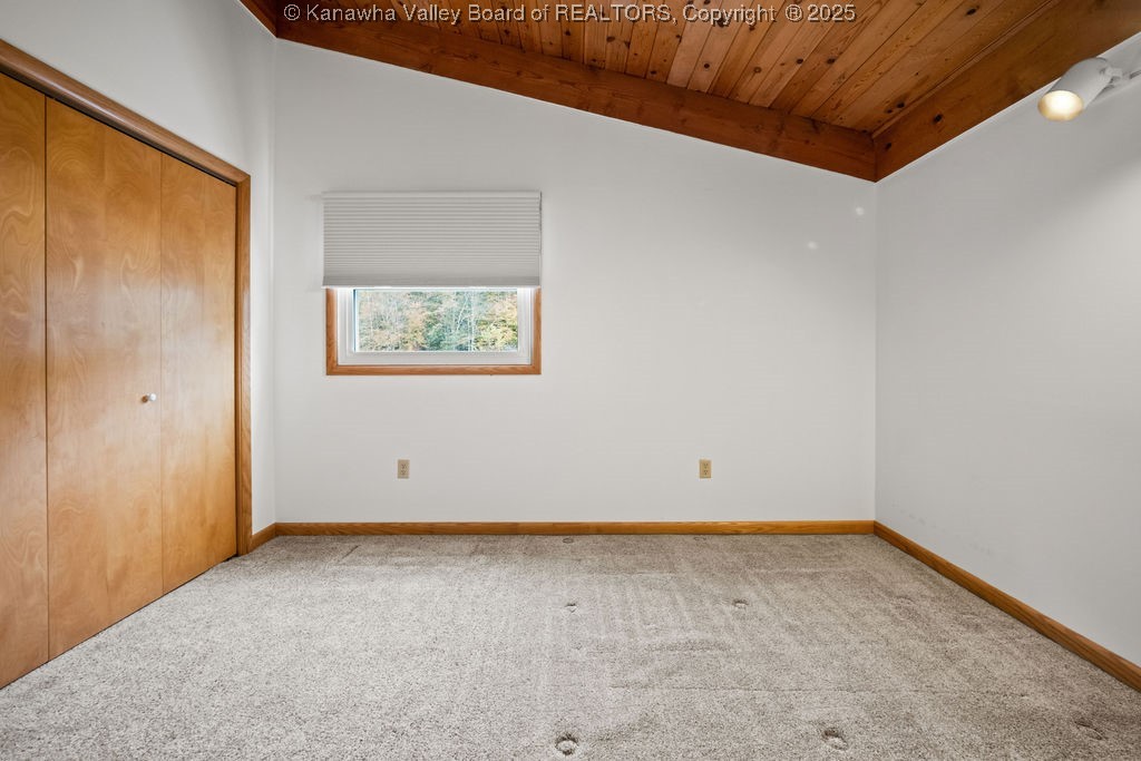 2105 Lee Creek Road