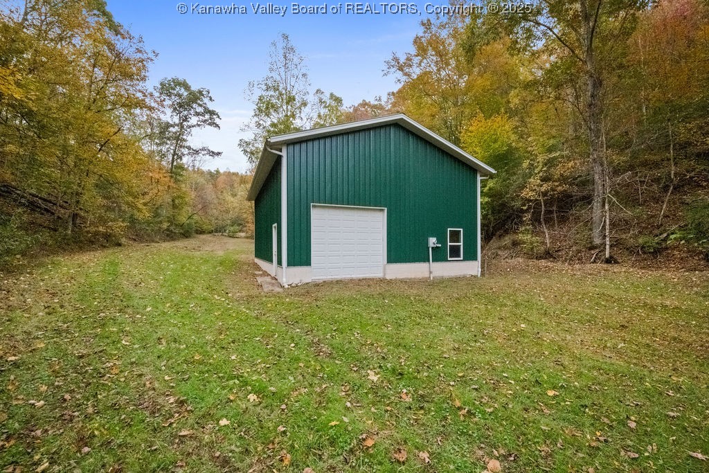 2105 Lee Creek Road