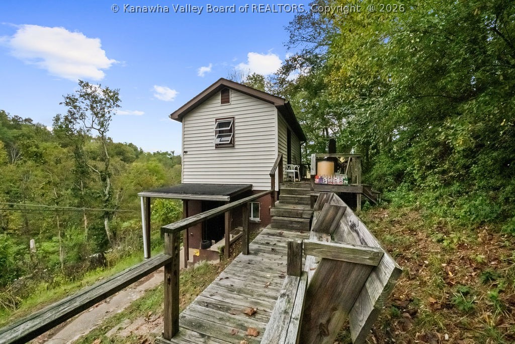 355 Fudges Creek Road