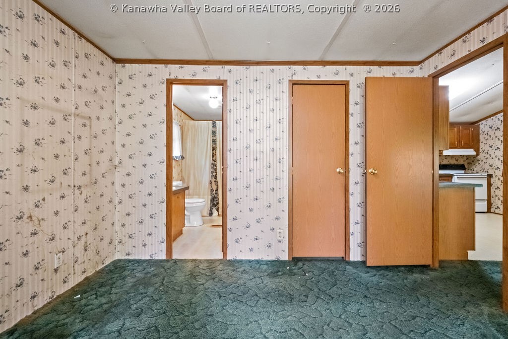 355 Fudges Creek Road