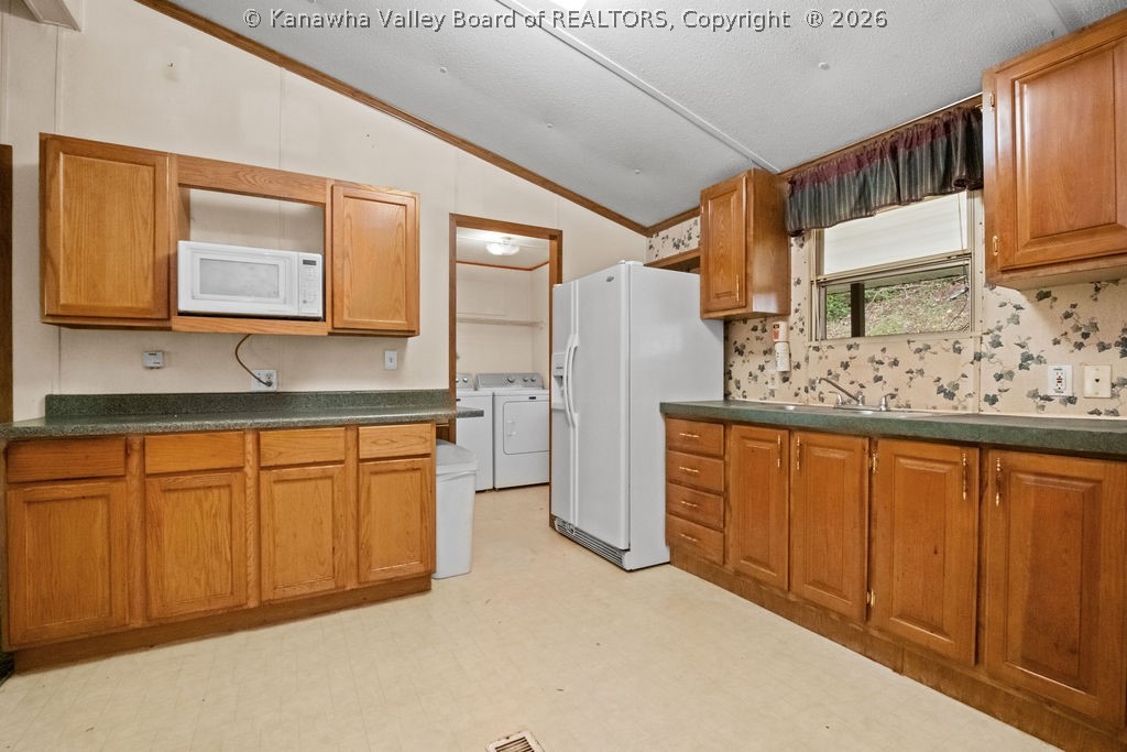 355 Fudges Creek Road