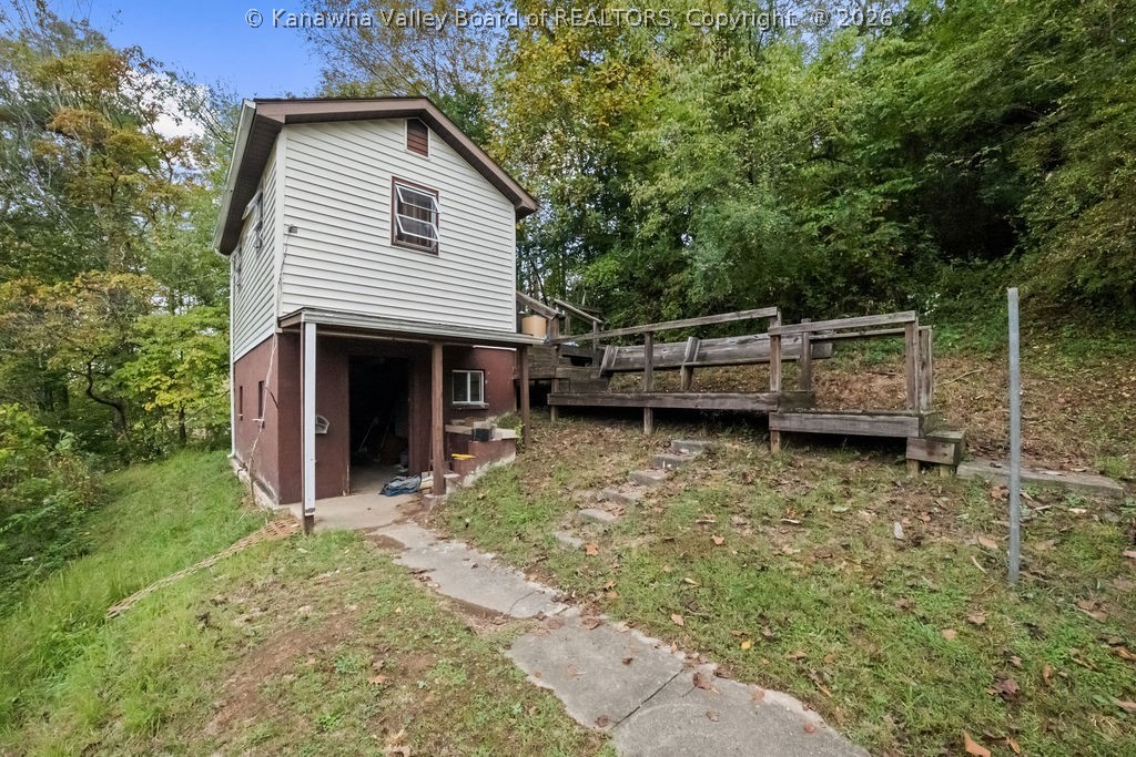 355 Fudges Creek Road