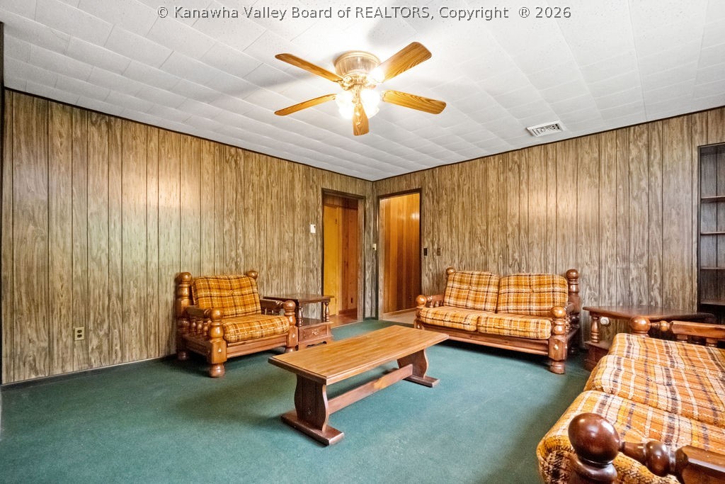 355 Fudges Creek Road