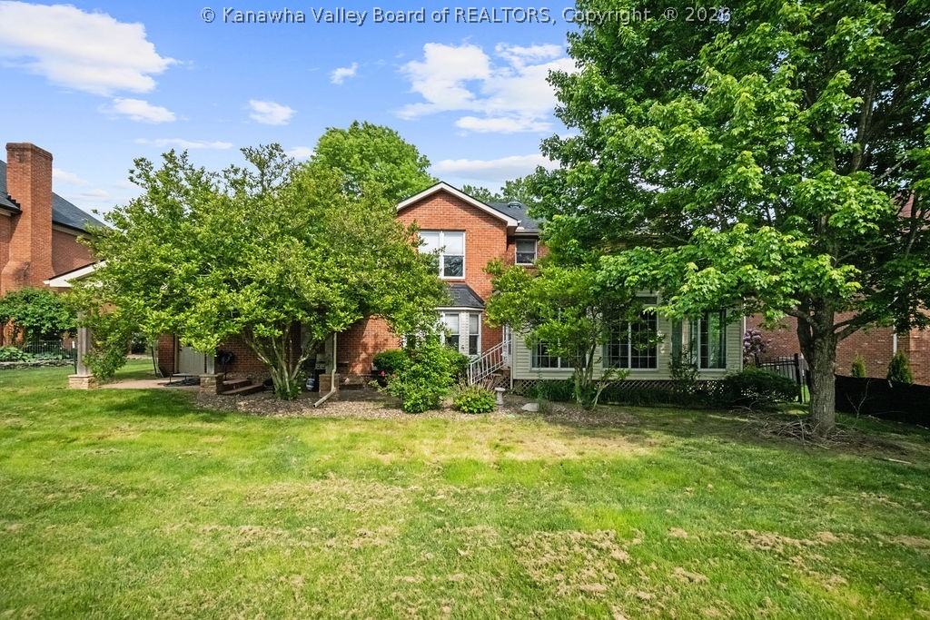112 Willowood Circle