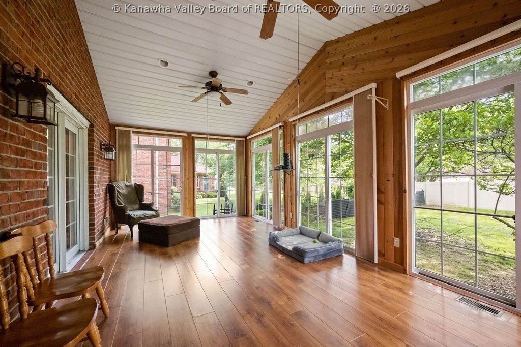 112 Willowood Circle