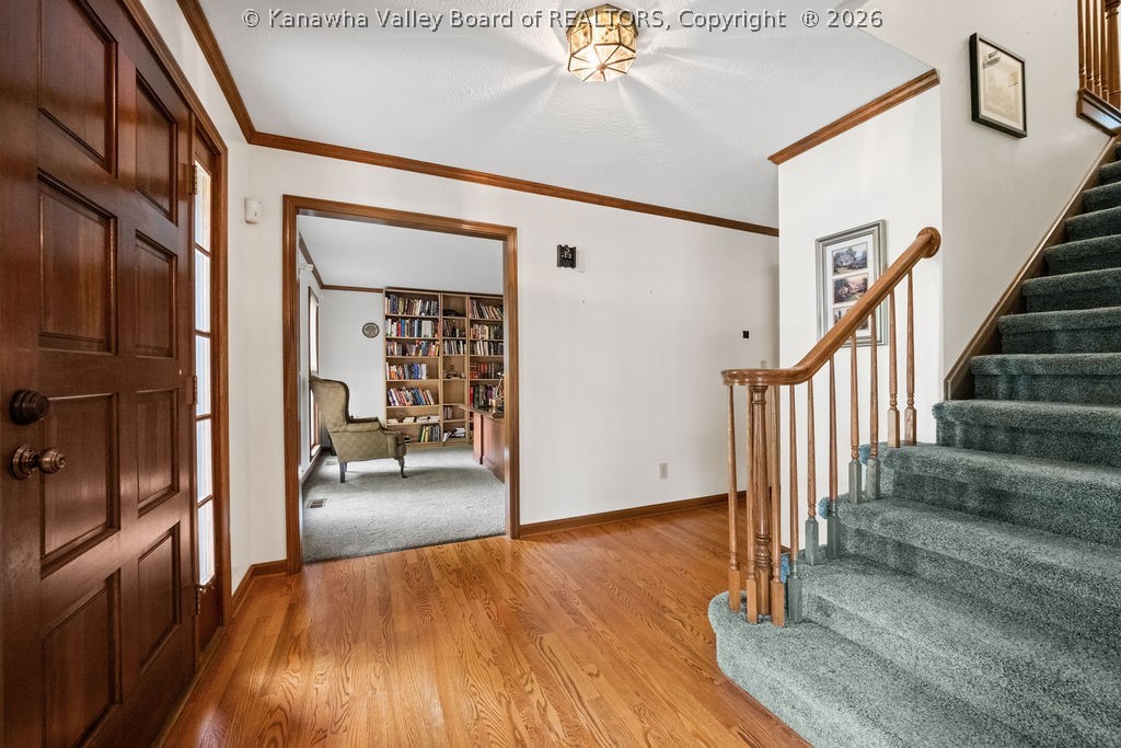 112 Willowood Circle