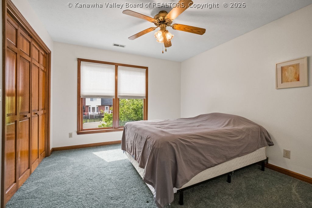 112 Willowood Circle