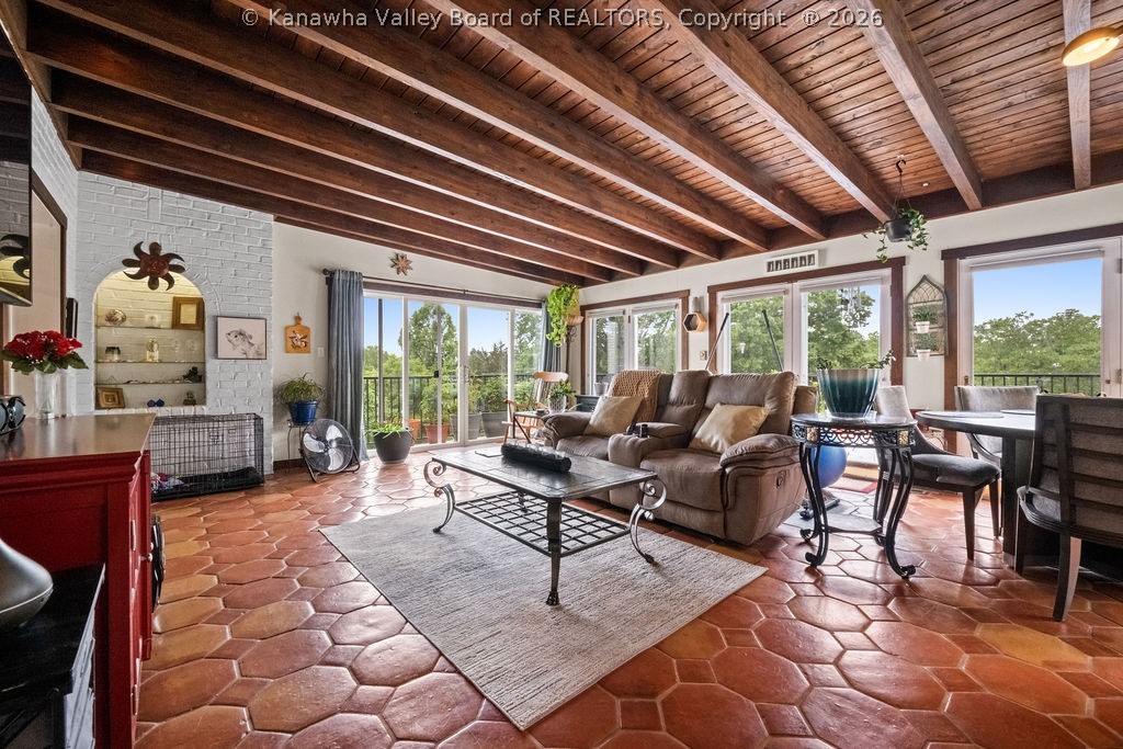 1521 Clark Road