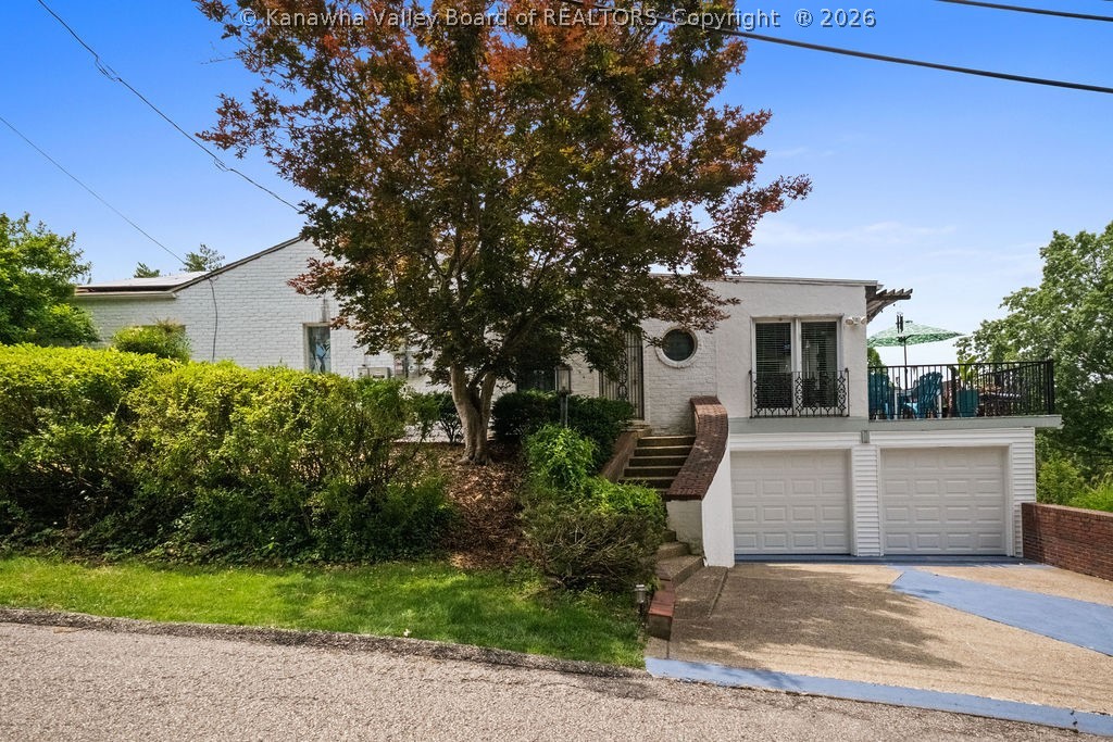 1521 Clark Road