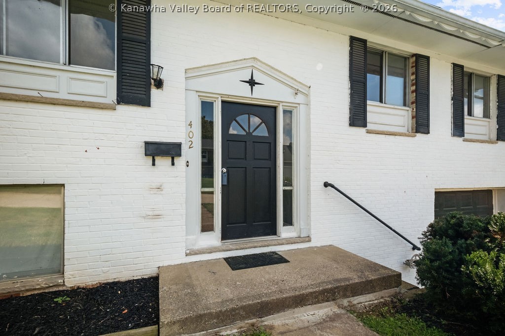 402 Circle Drive