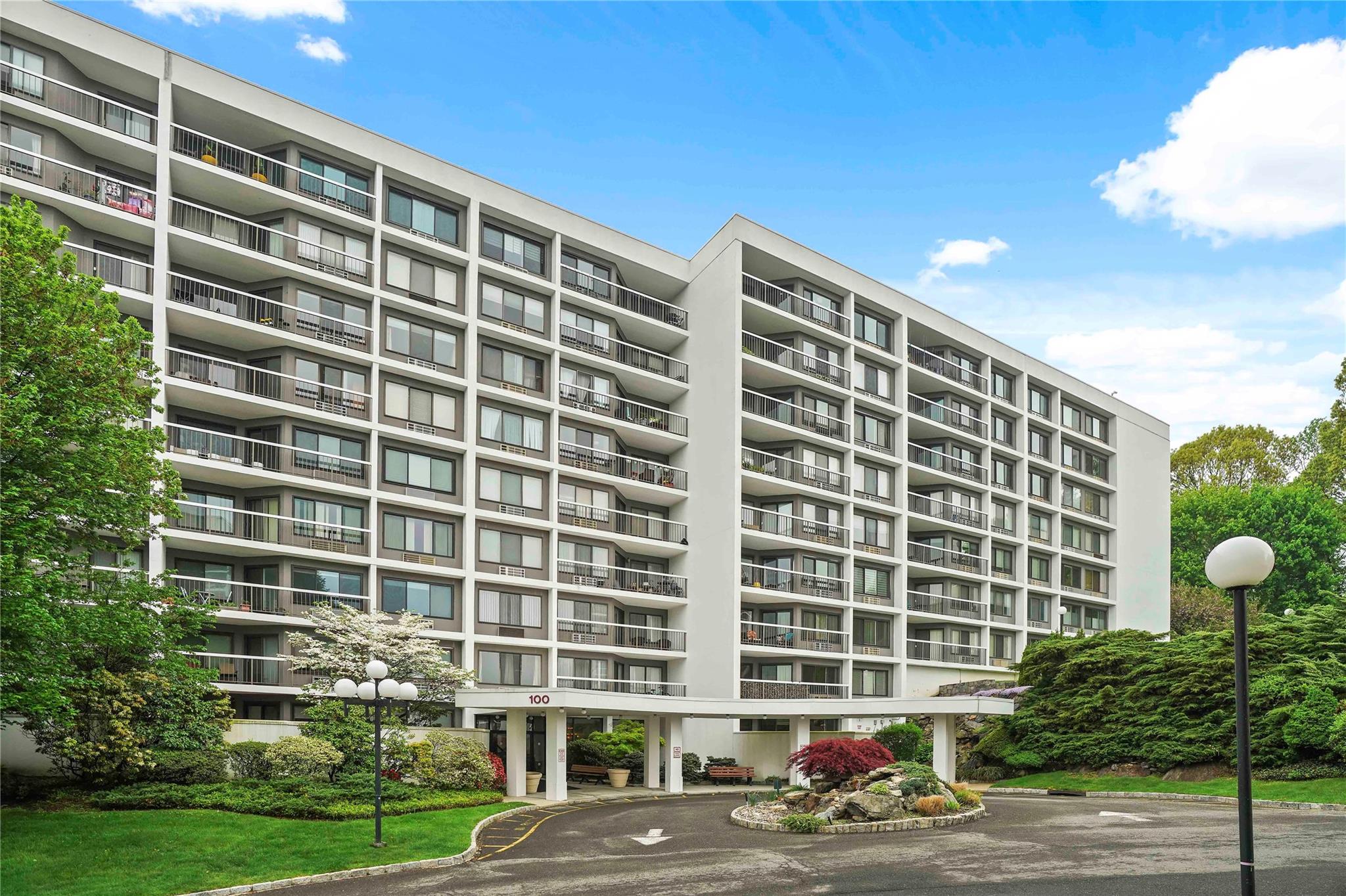 100 High Point Drive Unit: 504