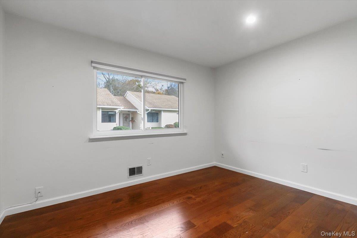 99 Molly Pitcher Lane Unit: B