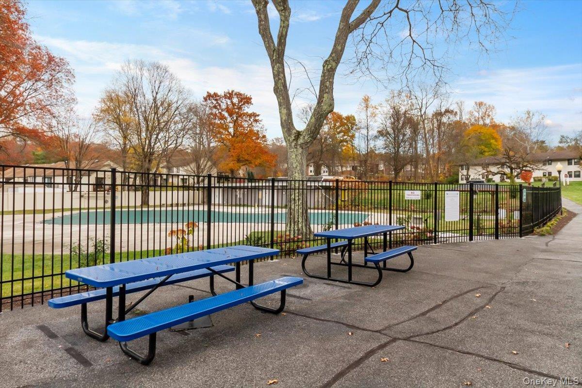 99 Molly Pitcher Lane Unit: B