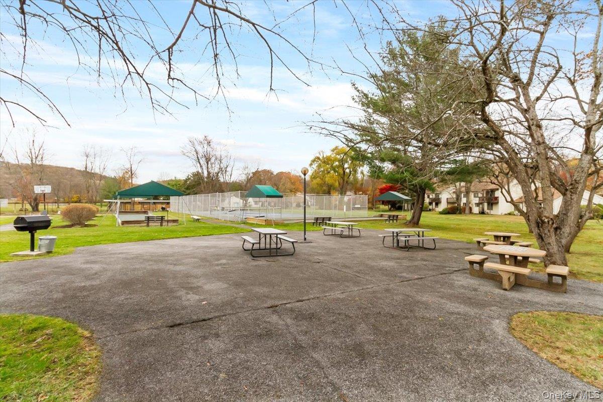 99 Molly Pitcher Lane Unit: B