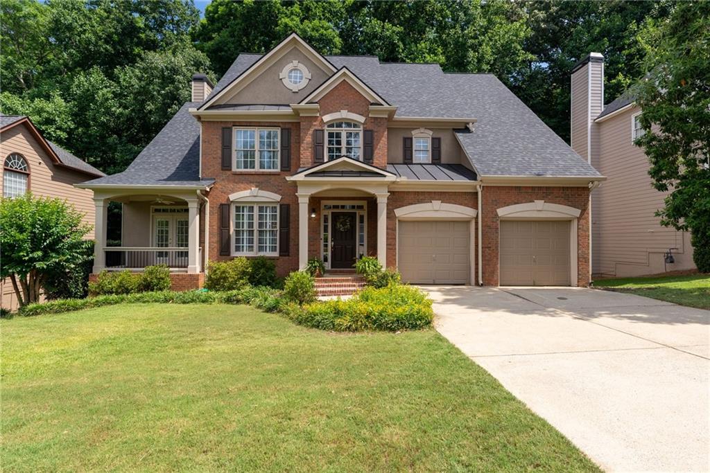 1129 Queensgate Drive SE