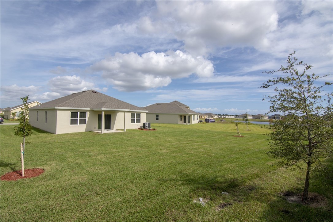 2151 Harwick Circle SW