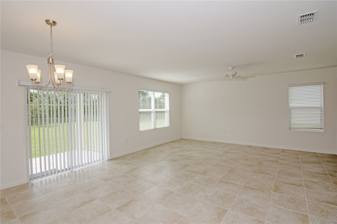 2151 Harwick Circle SW