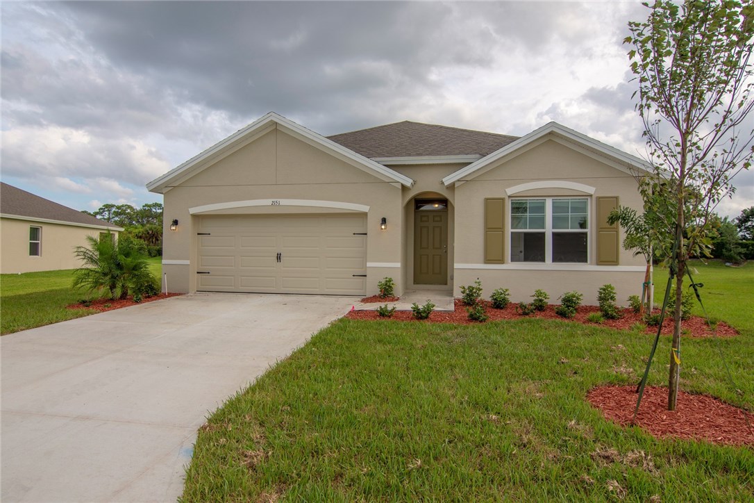 2151 Harwick Circle SW