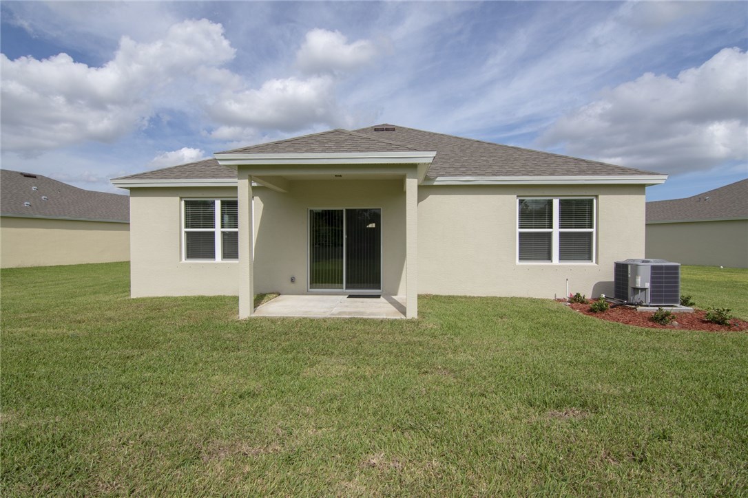 2151 Harwick Circle SW