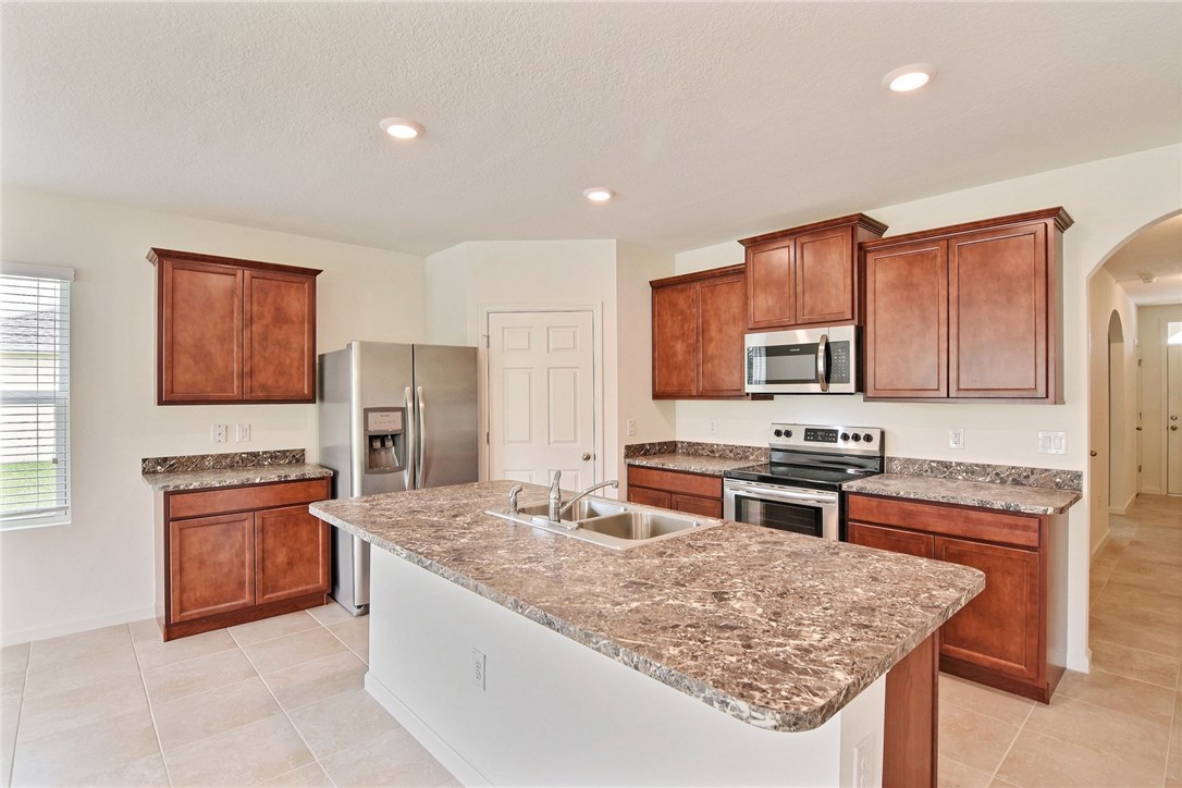 2151 Harwick Circle SW