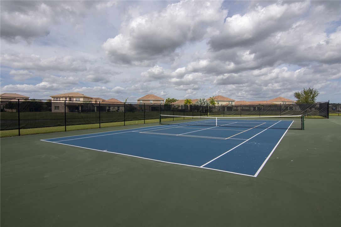 2151 Harwick Circle SW