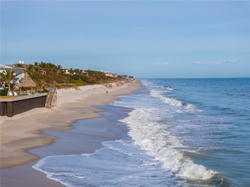 1830 E Sandpiper Road