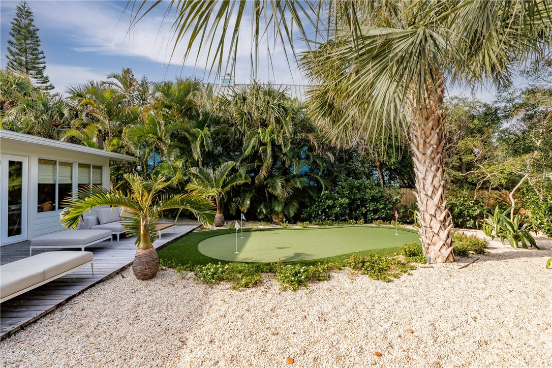 1830 E Sandpiper Road