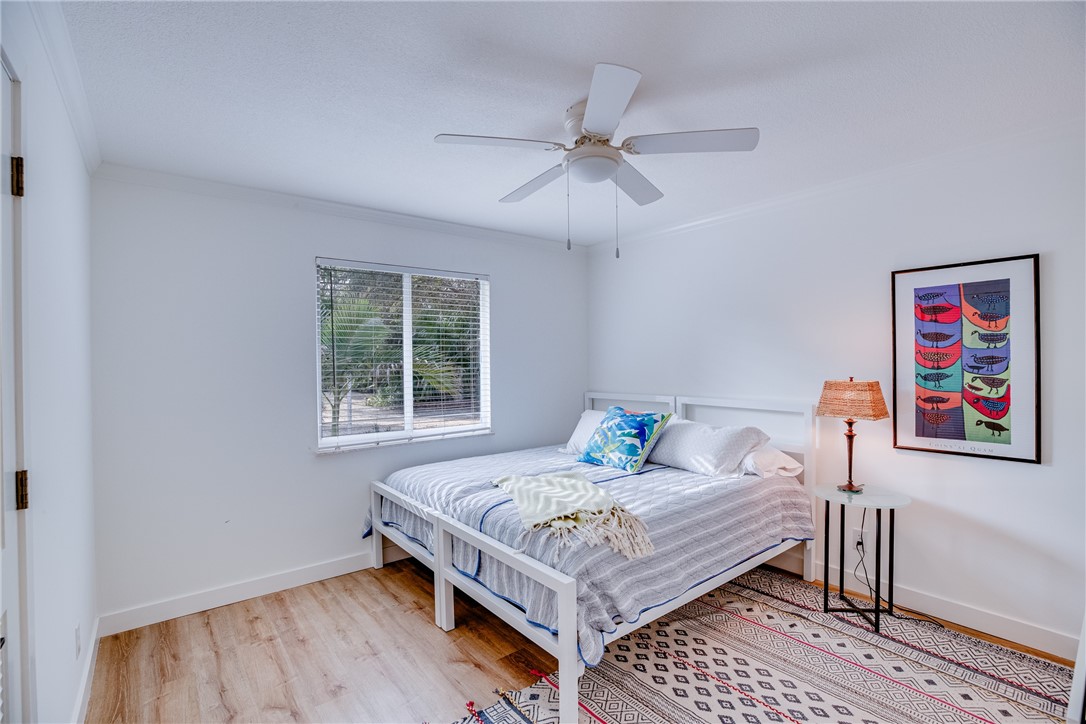 1830 E Sandpiper Road