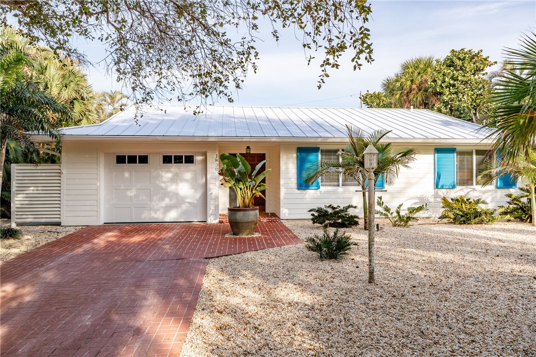 1830 E Sandpiper Road