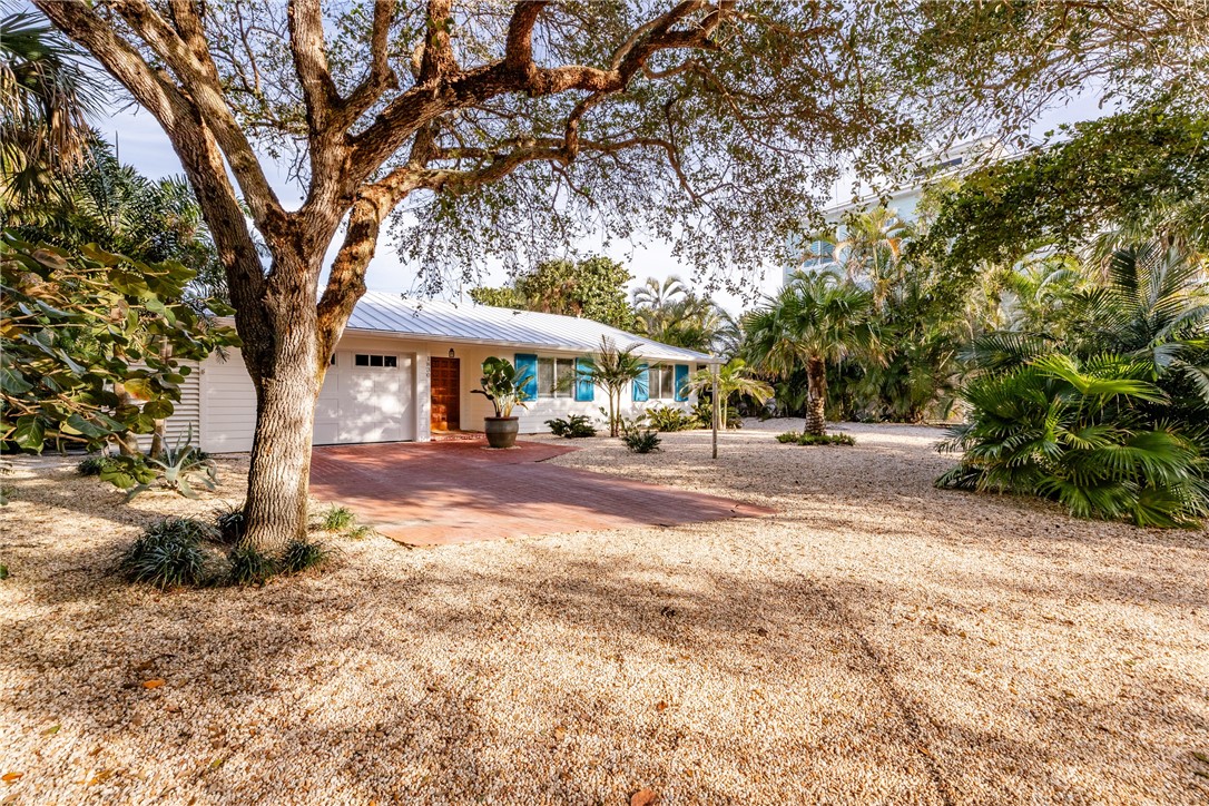 1830 E Sandpiper Road