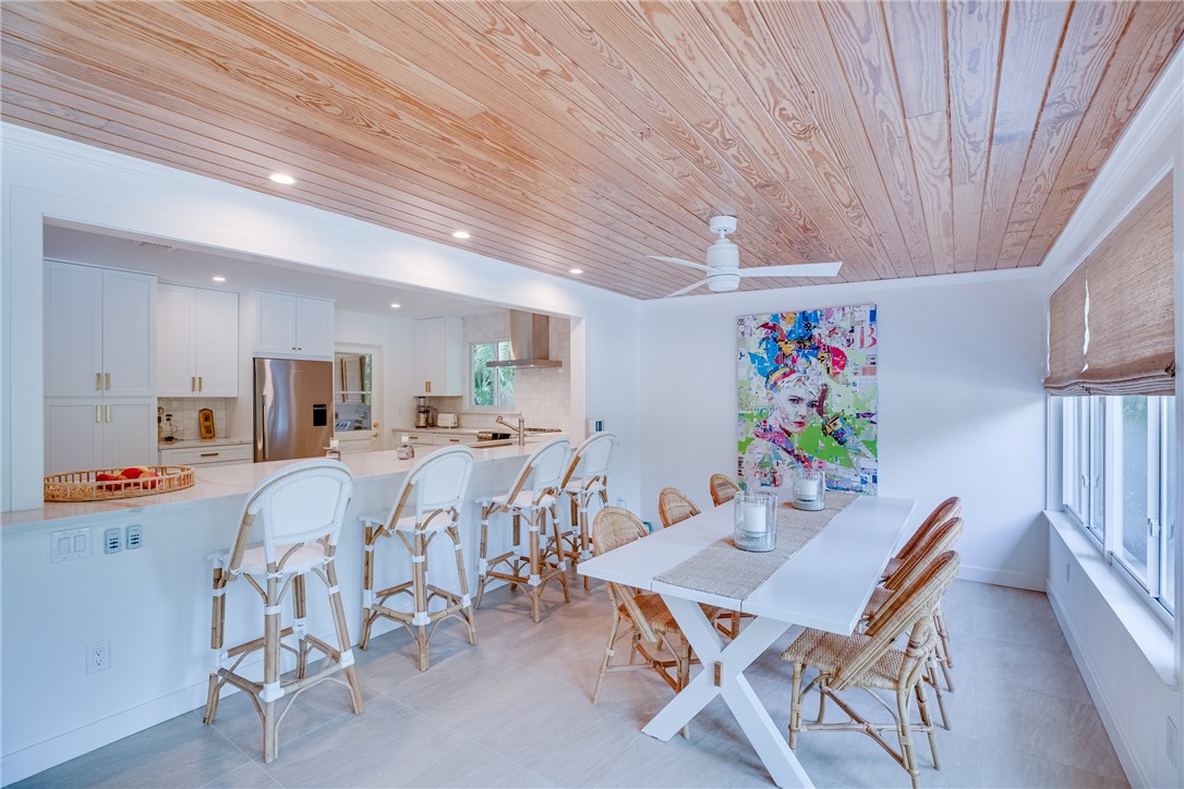 1830 E Sandpiper Road