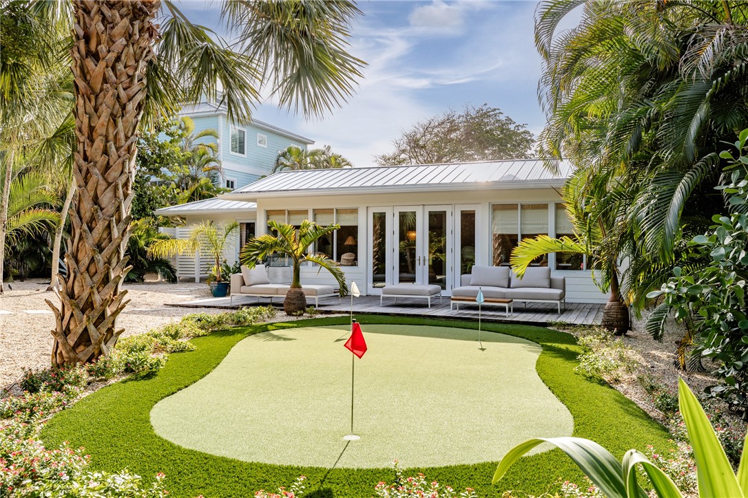 1830 E Sandpiper Road