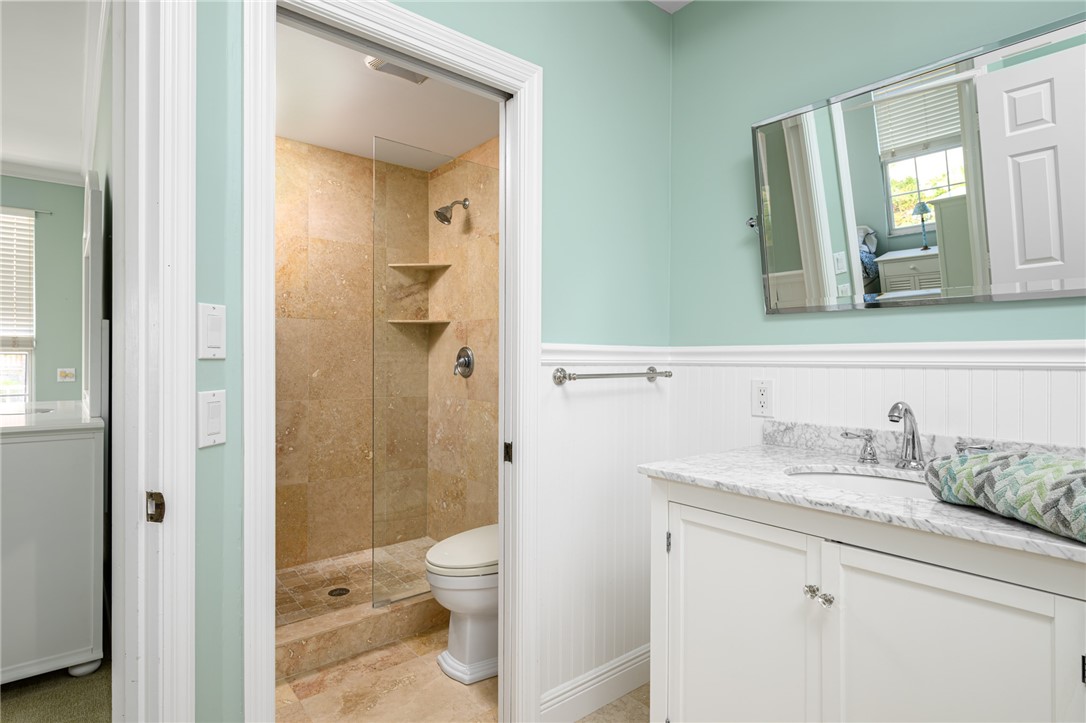 1005 Crescent Beach Road