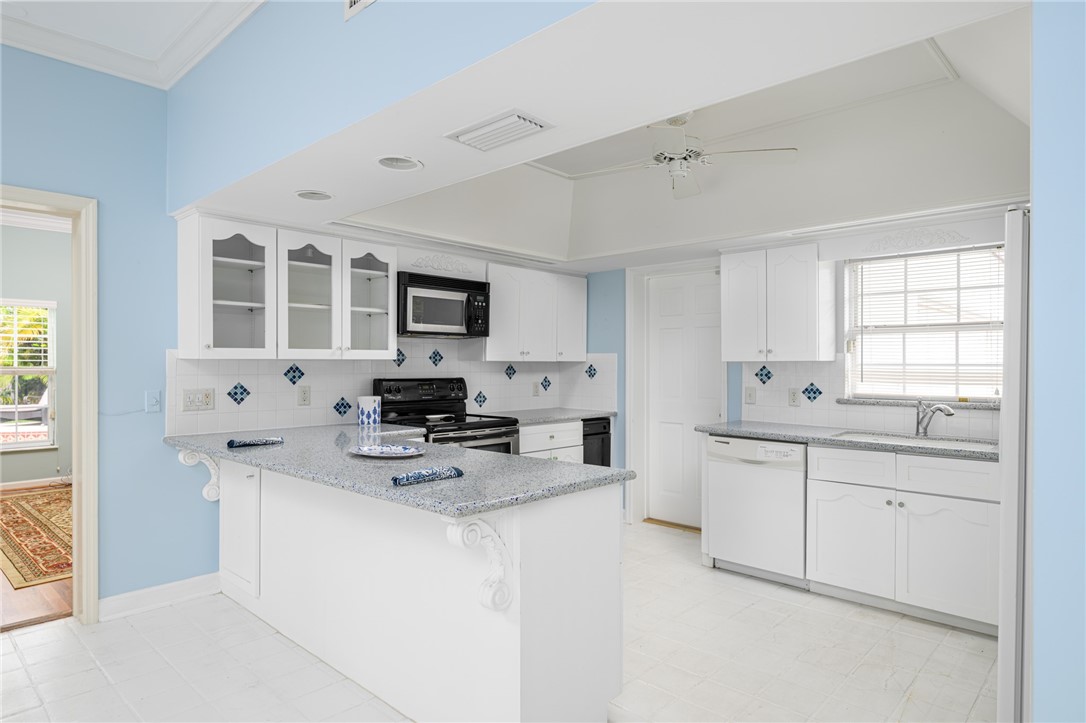 1005 Crescent Beach Road