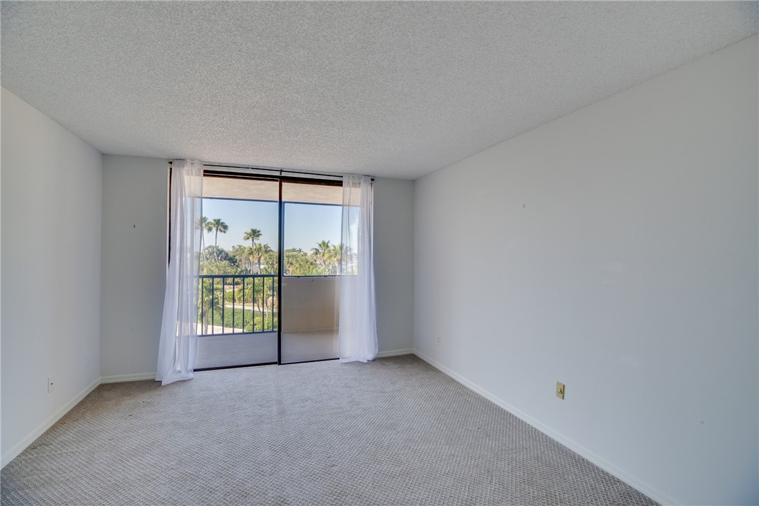 1821 Mooringline Drive 3H