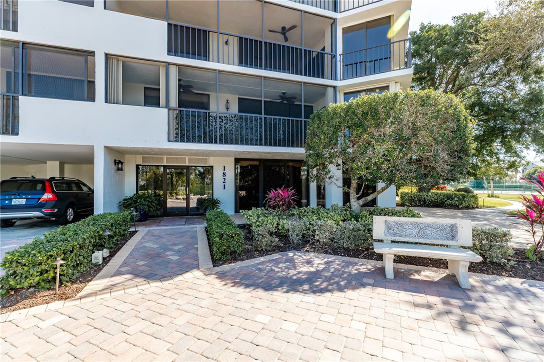 1821 Mooringline Drive 3H