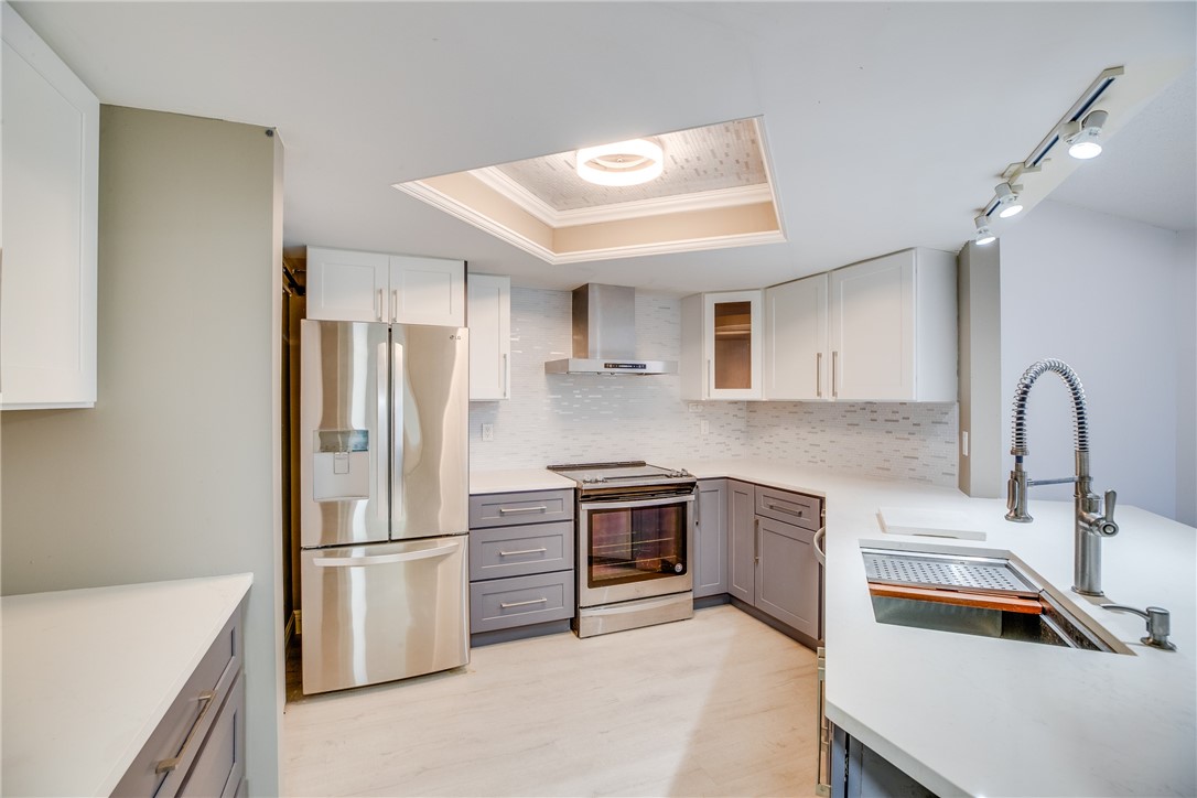 1821 Mooringline Drive 3H