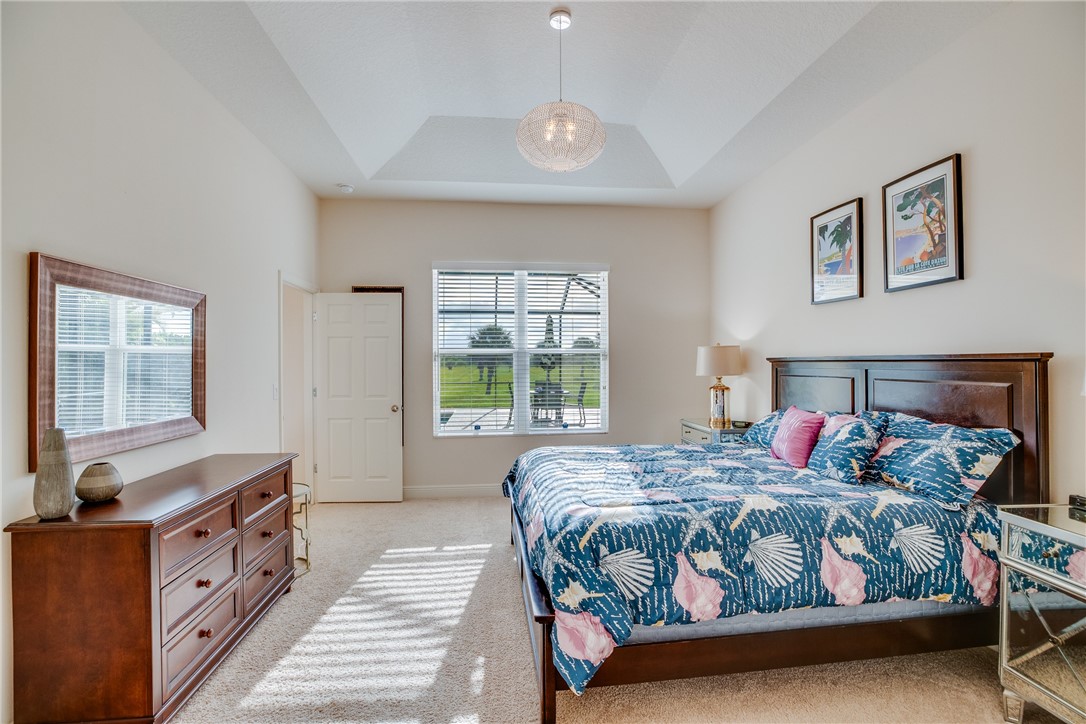 2537 Saint Lucia Circle