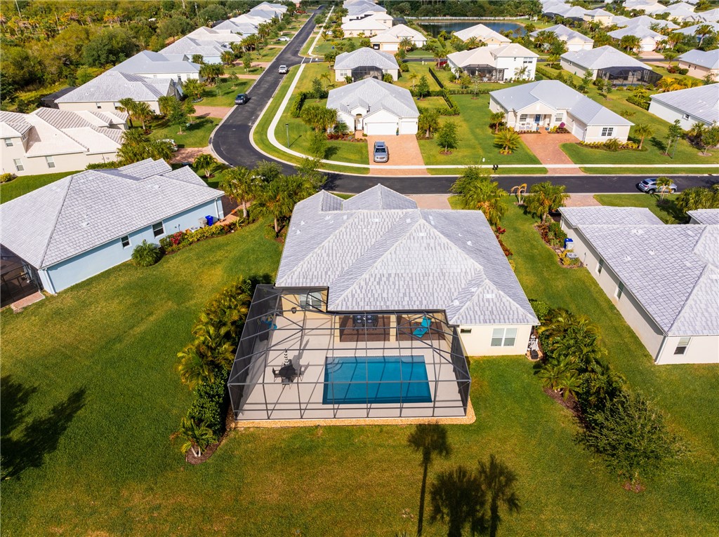 2537 Saint Lucia Circle