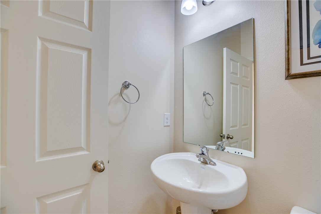 2537 Saint Lucia Circle