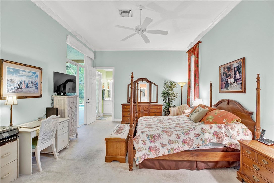 1369 W Island Club Square