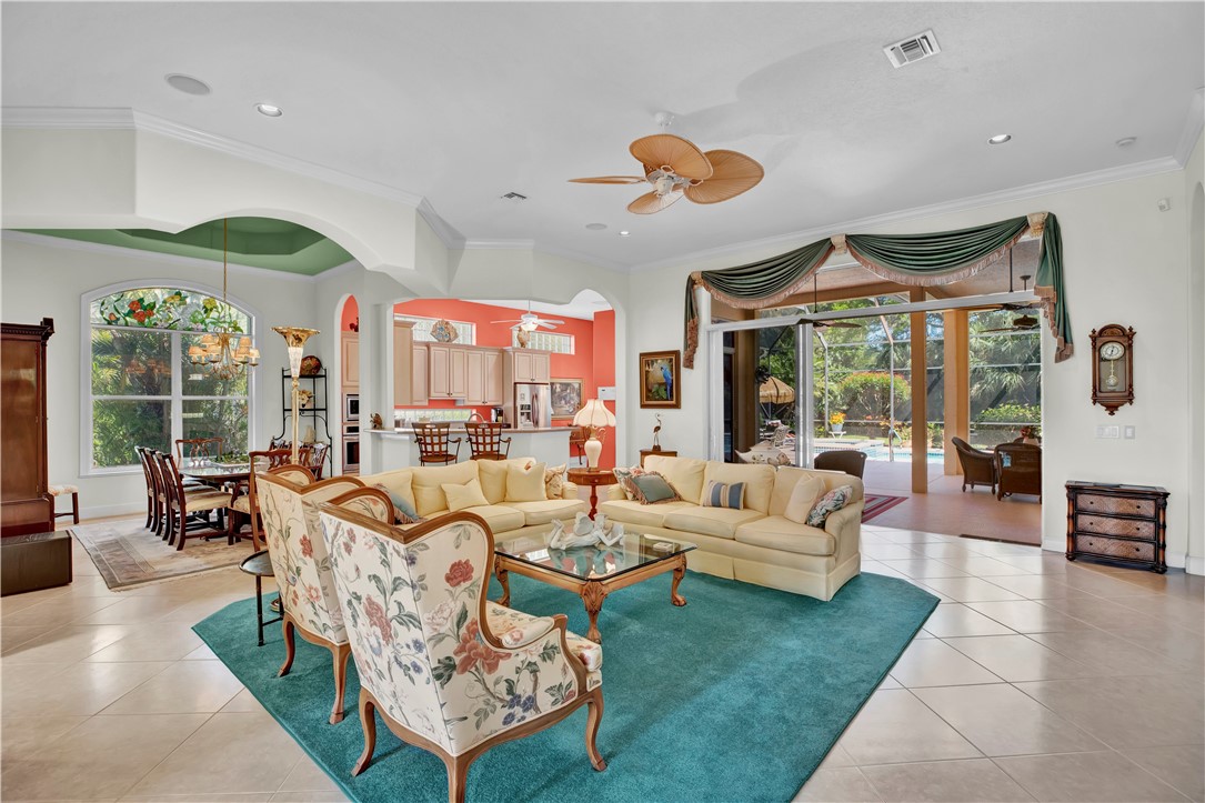 1369 W Island Club Square