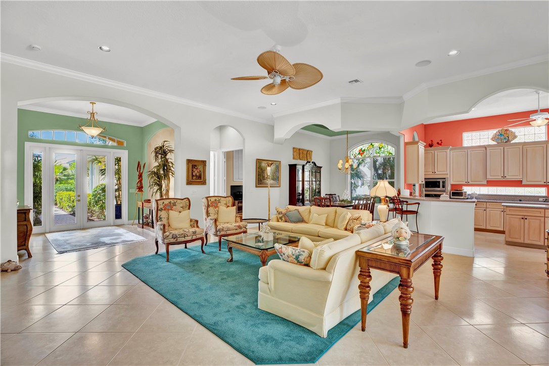 1369 W Island Club Square