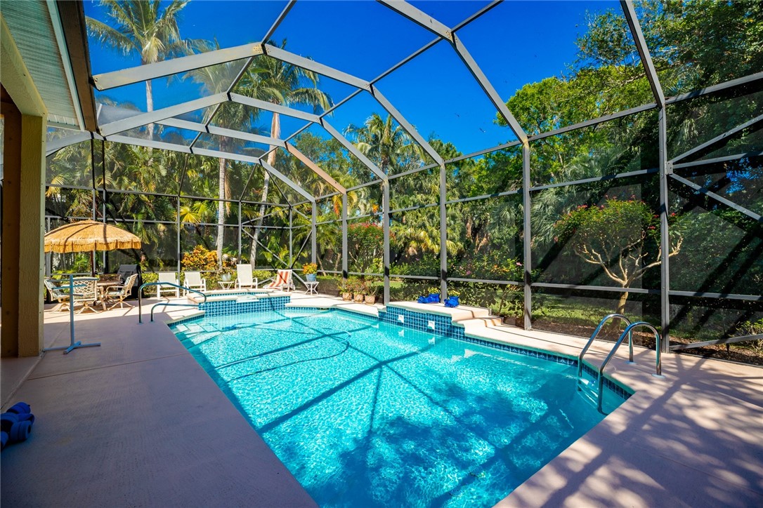 1369 W Island Club Square